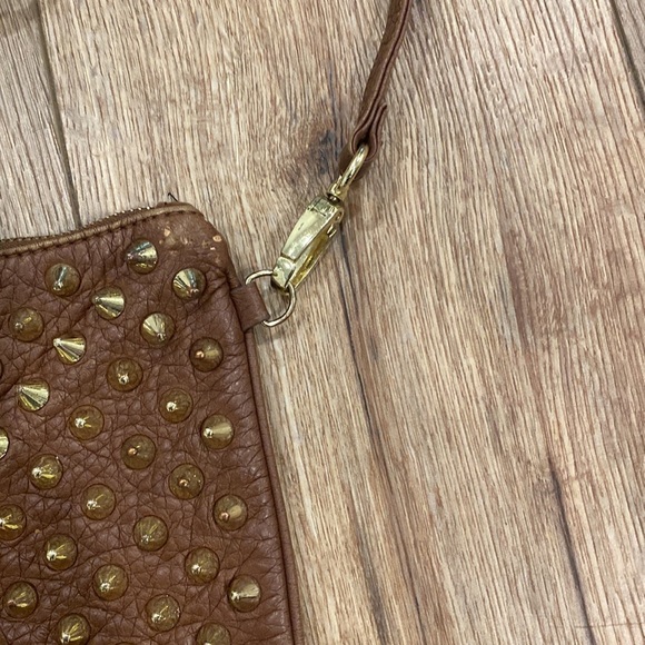 Leather studded Steve Madden Crossbody/clutch/wristlet bag - Picture 5 of 9